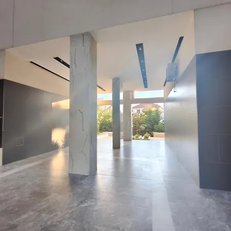 Sweet 3 Underground Parking Included Appartement
